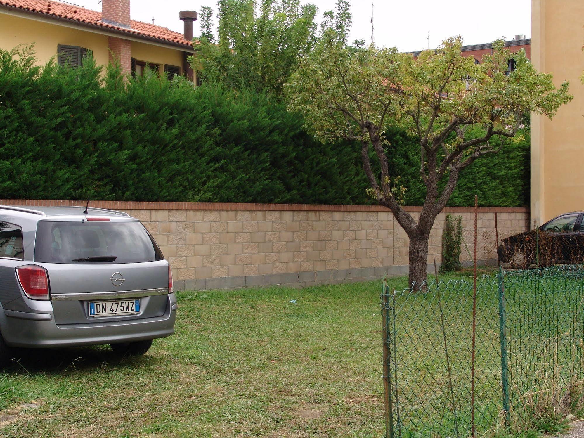 B&B Myosotis Pisa Buitenkant foto